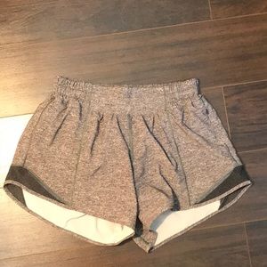 Hotty hot shorts size 4 low rise 4inch
